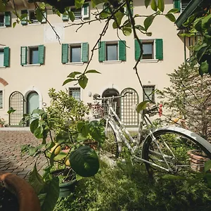 A Casa Di Tom SantʼAmbrogio di Valpolicella